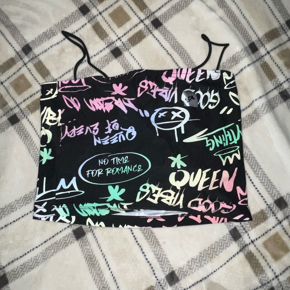 Crop top